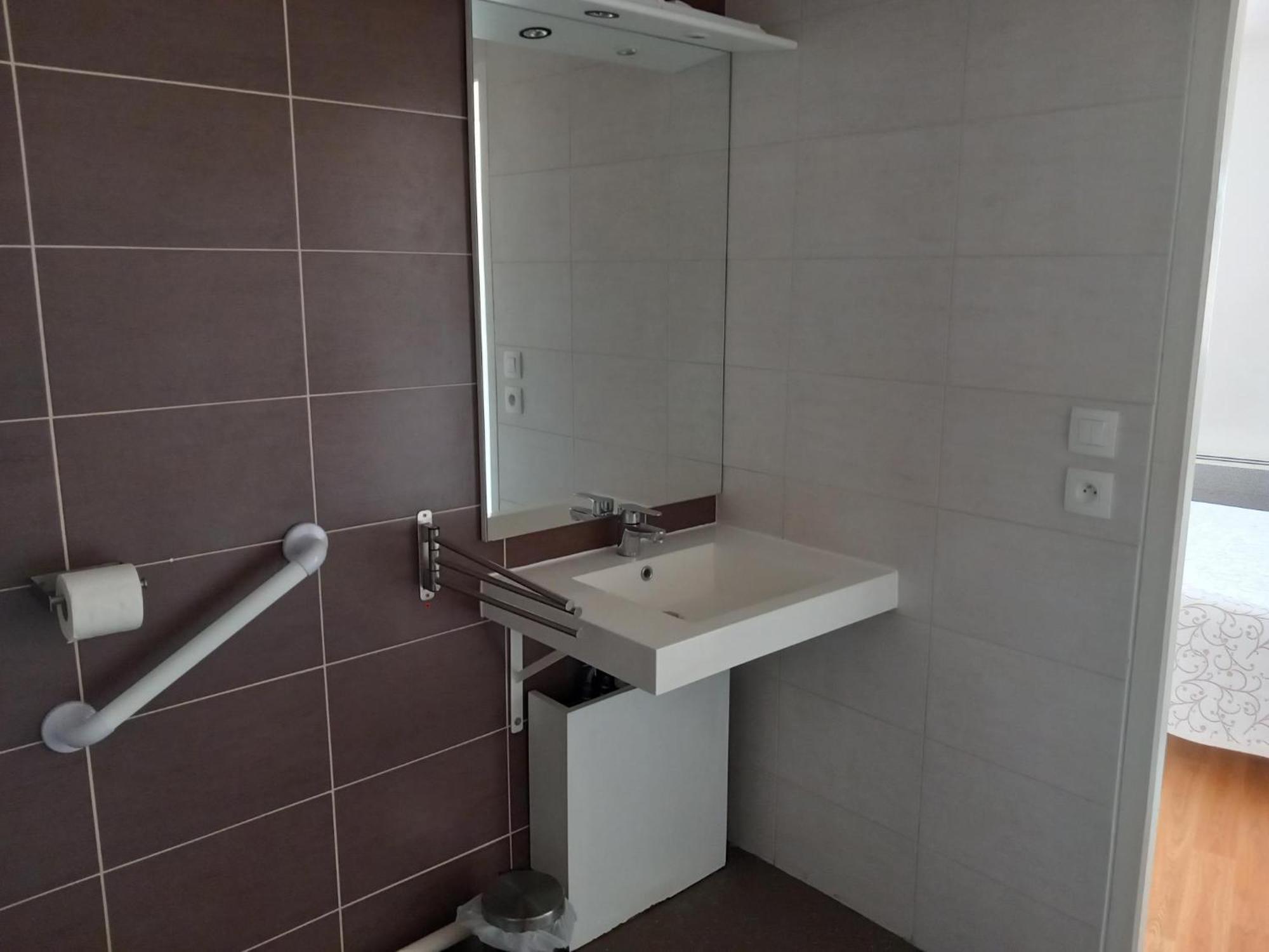 Residence Services Seniors Espace Et Vie Le Mans Ngoại thất bức ảnh